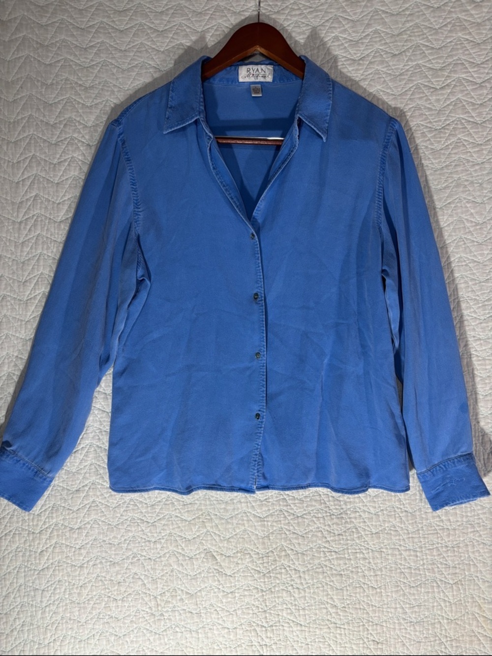 100% Silk Classic Button-Down Shirt in Periwinkle Blue